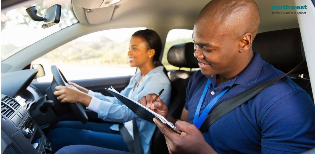 How To Choose A Driving School For Yourself?_4