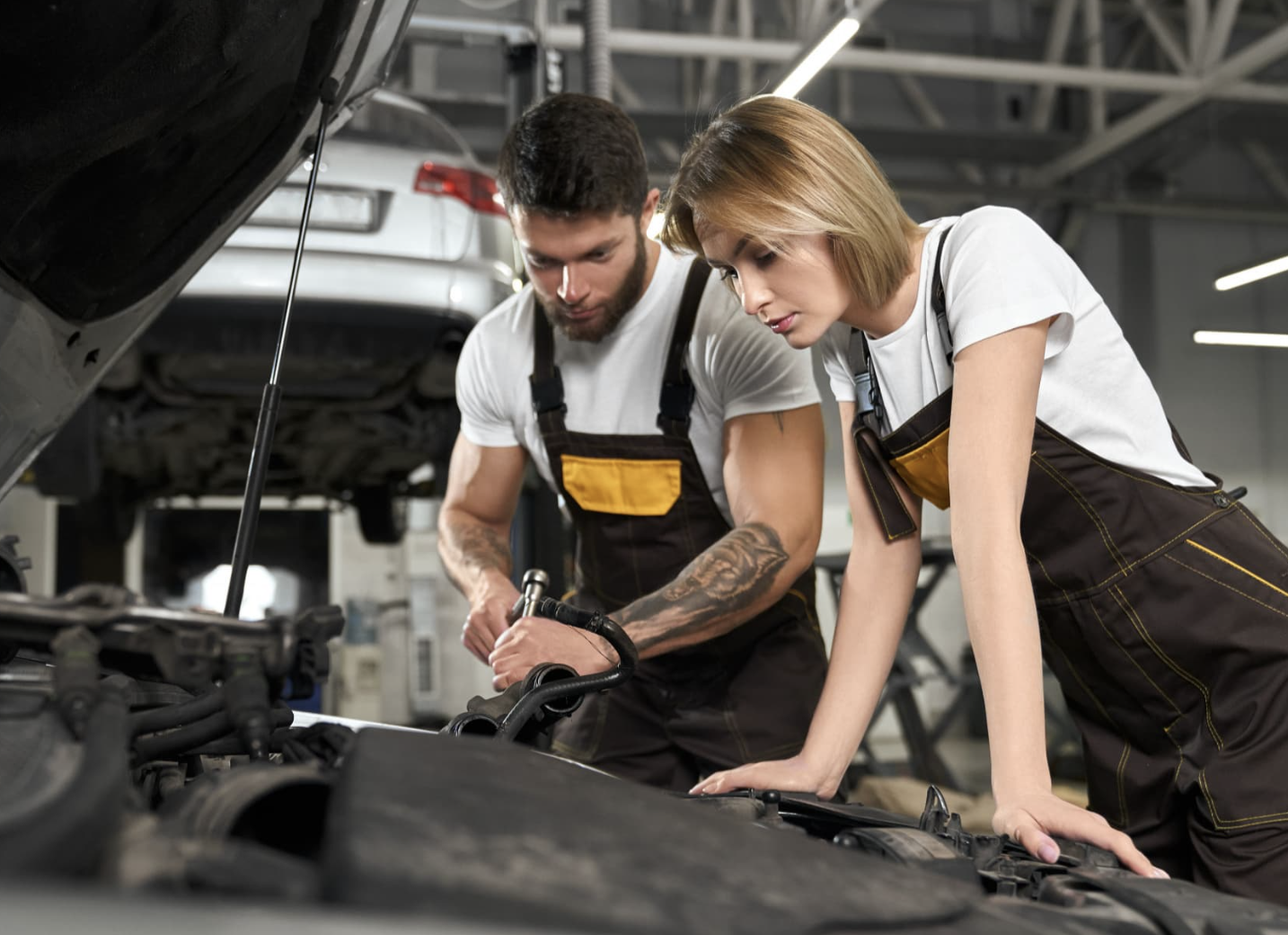 Where To Get Free Car Repairs And Gasoline?_2