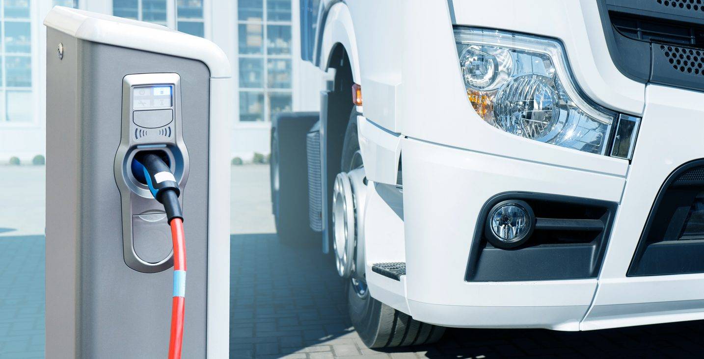 Where To Get Free Car Repairs And Gasoline?_4