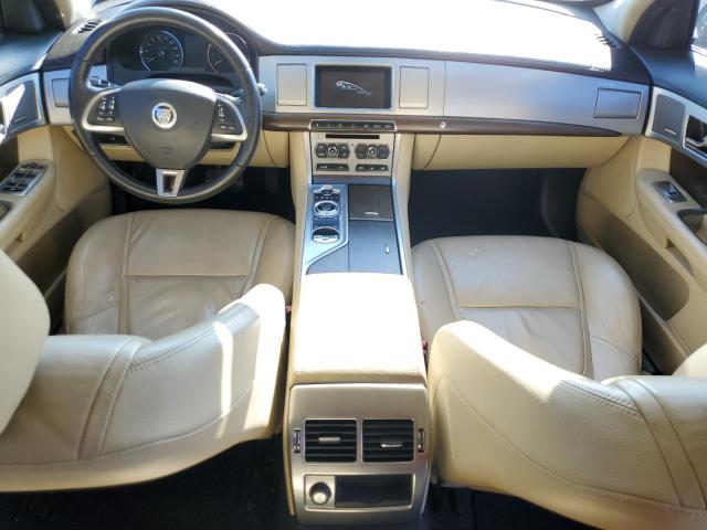 36845724-2013-jaguar-xf_8