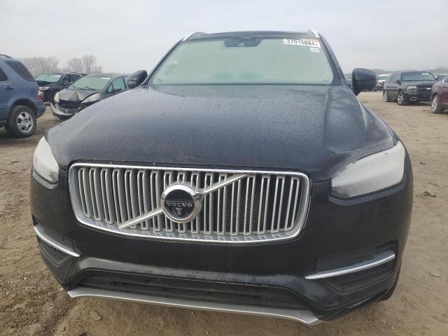 37015884-2016-volvo-xc90_5