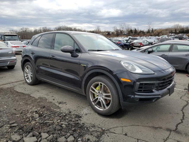 37031744-2019-porsche-cayenne_4