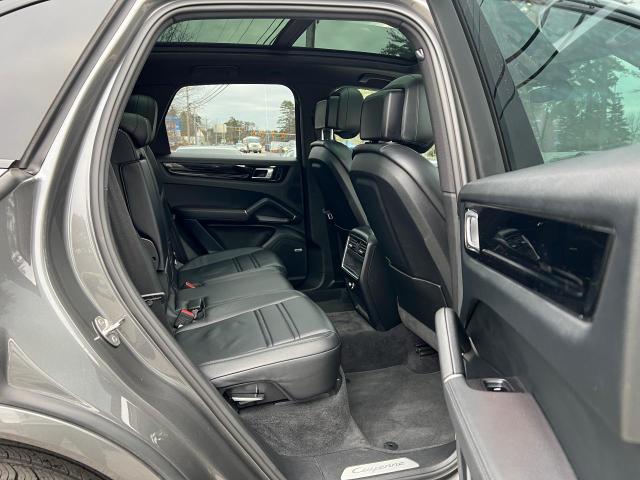 37120924-2019-porsche-cayenne_6