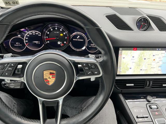 37120924-2019-porsche-cayenne_7