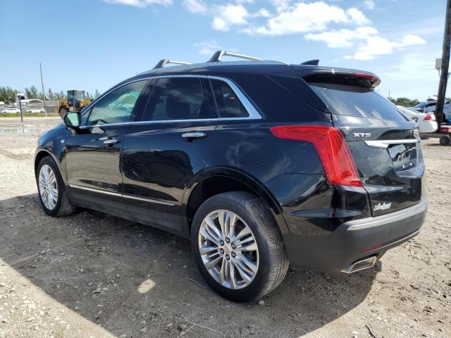 37135594-2017-cadillac-xt5_2