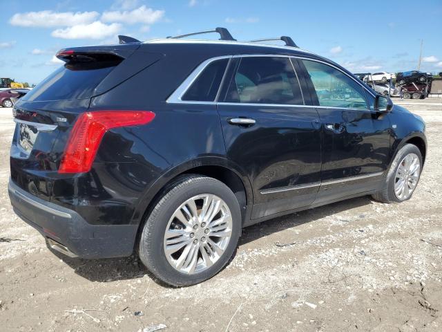 37135594-2017-cadillac-xt5_3