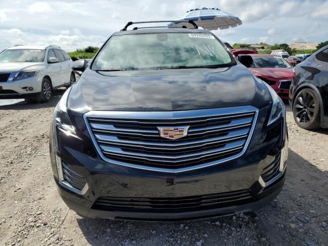 37135594-2017-cadillac-xt5_5