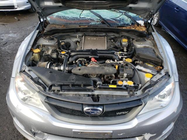 37173274-2013-subaru-wrx_11