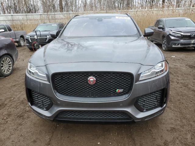 37176134-2018-jaguar-f-pace_5