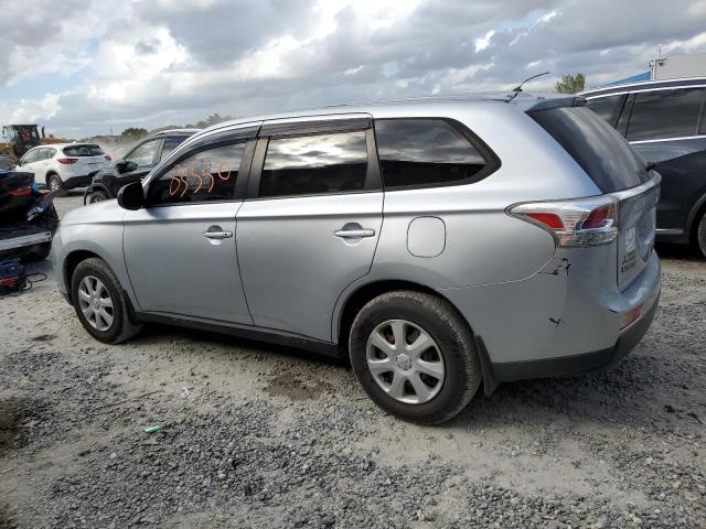 37336754-2014-mitsubishi-outlander_2