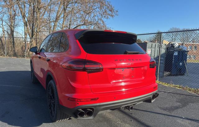 37367644-2016-porsche-cayenne_3