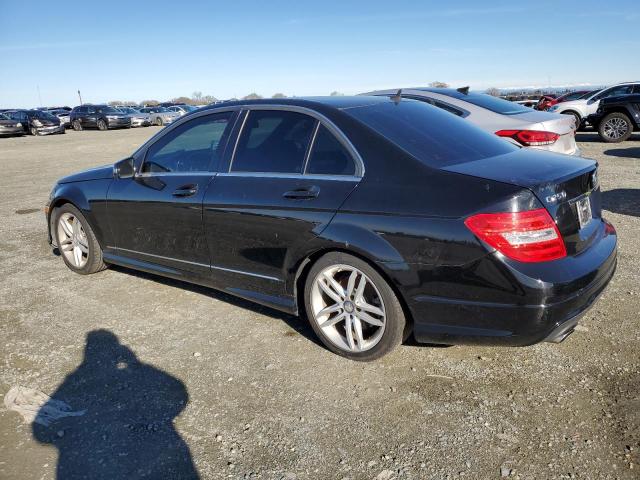 37372404-2014-mercedes-benz-c-class_2