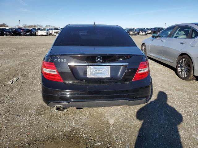 37372404-2014-mercedes-benz-c-class_6