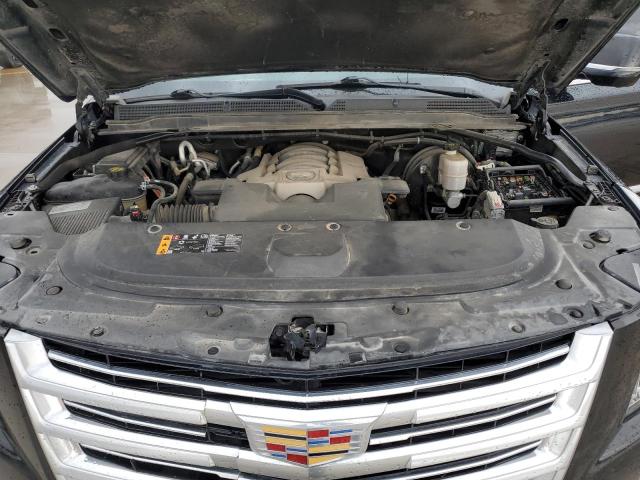 37376624-2019-cadillac-escalade_12