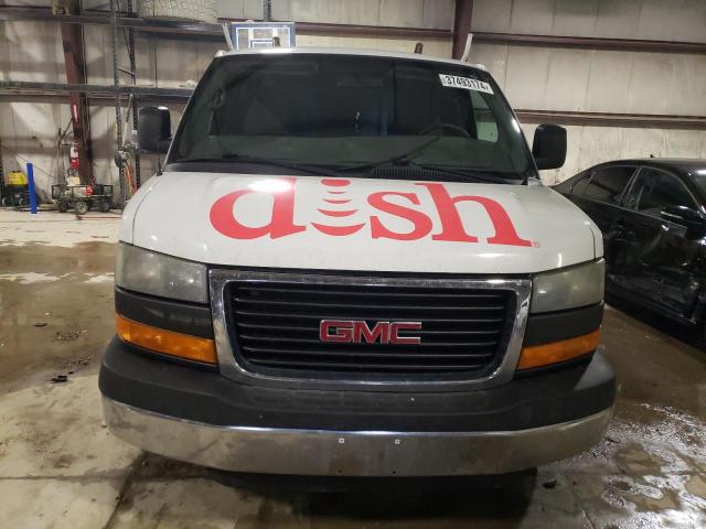 37493174-2014-gmc-savana_5