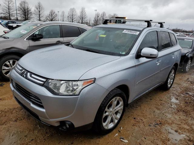 37696534-2014-mitsubishi-outlander_1