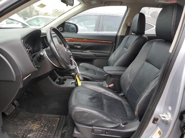 37696534-2014-mitsubishi-outlander_7