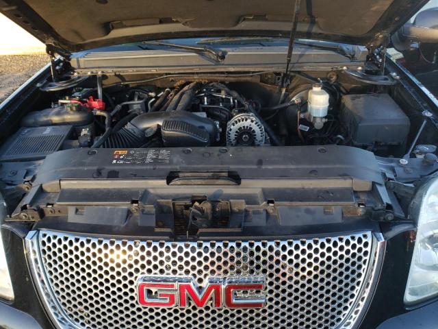 37874724-2013-gmc-yukon_12