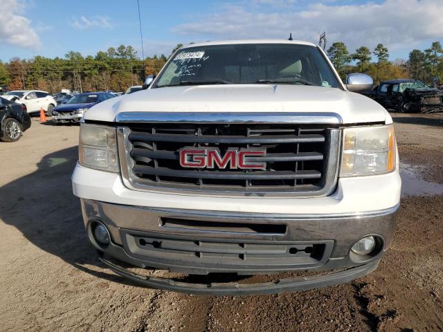 37973474-2010-gmc-sierra_5