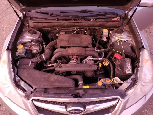 37989974-2012-subaru-legacy_11