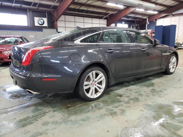 38063114-2014-jaguar-xj_3