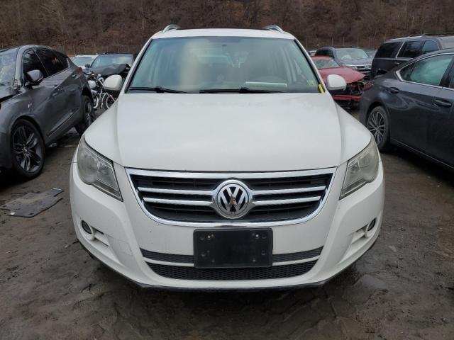 38088394-2010-volkswagen-tiguan_5