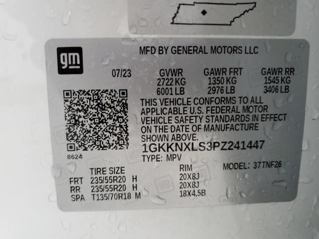 38137604-2023-gmc-acadia-den_13