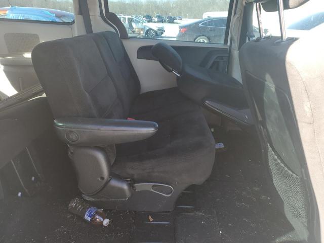 38162504-2014-dodge-caravan_11