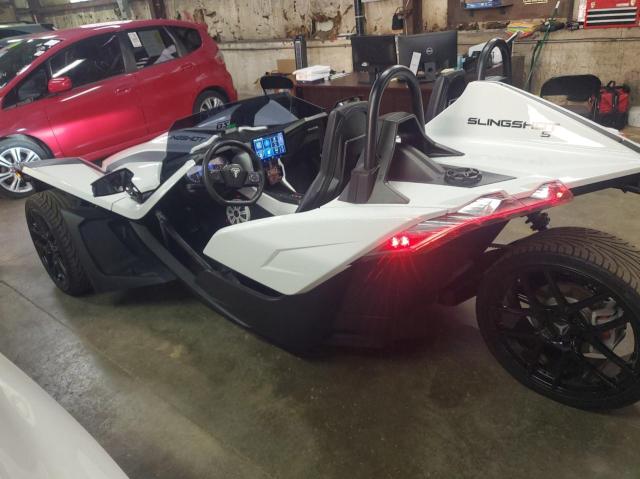 38188614-2021-polaris-slingshot_3
