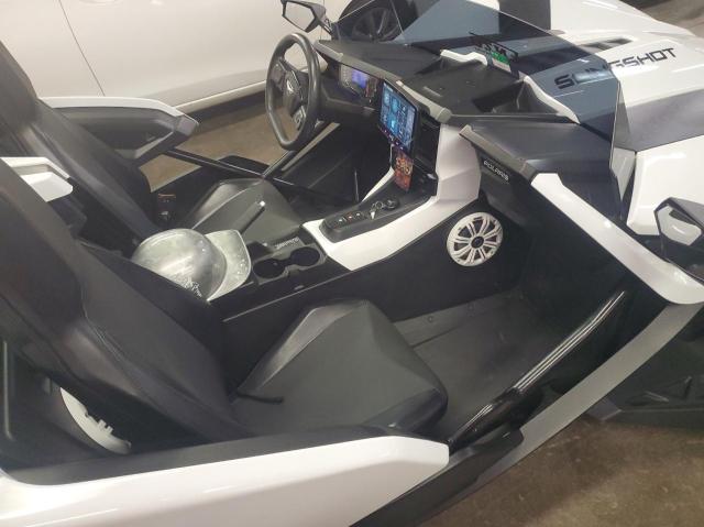 38188614-2021-polaris-slingshot_5