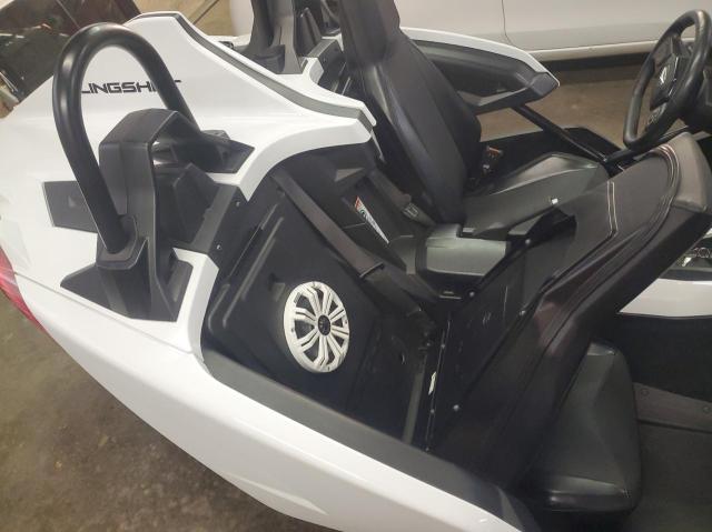 38188614-2021-polaris-slingshot_6