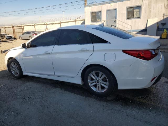 38190484-2014-hyundai-sonata_2