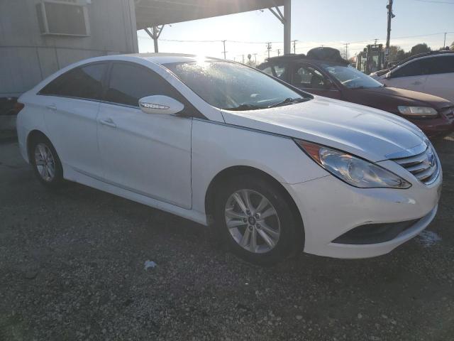 38190484-2014-hyundai-sonata_4