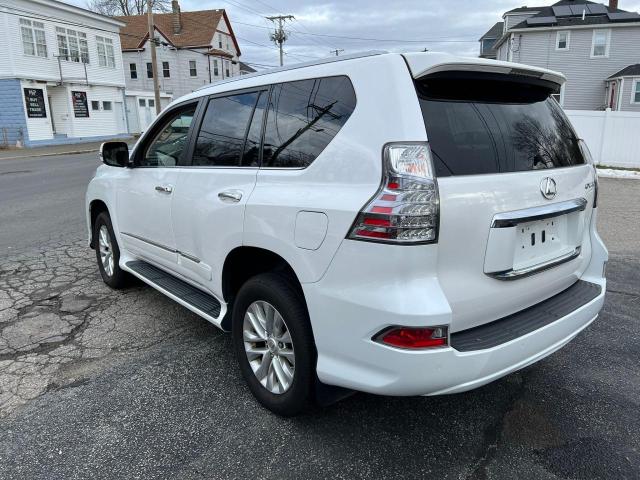 38331954-2016-lexus-gx_3