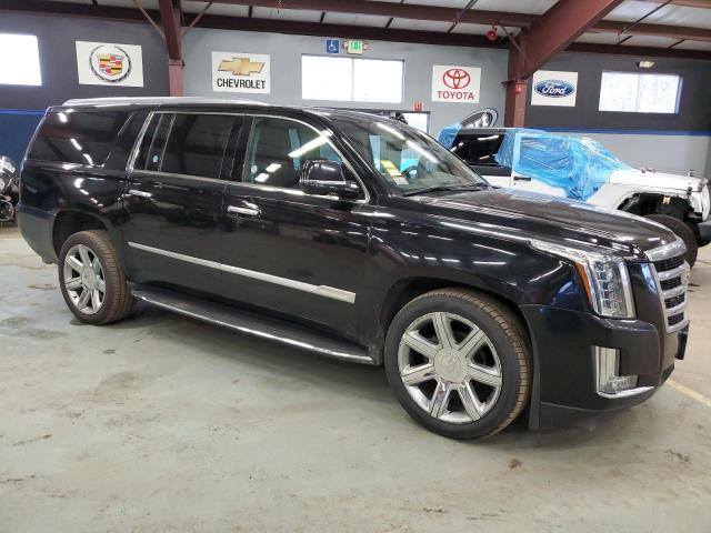 38362504-2018-cadillac-escalade_4