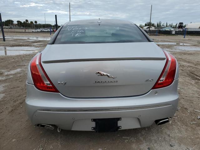 38373894-2015-jaguar-xj_6