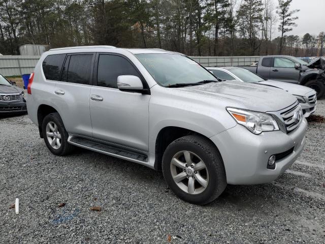 38533504-2010-lexus-gx_4