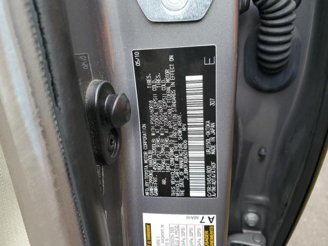 38540124-2010-lexus-gx_13