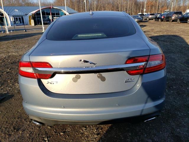 38549744-2013-jaguar-xf_6