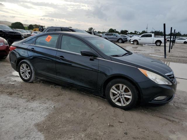 38614354-2013-hyundai-sonata_4