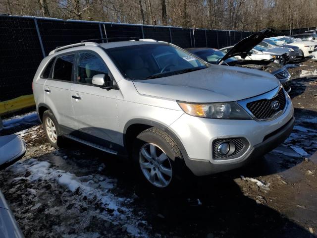 38646494-2012-kia-sorento_4