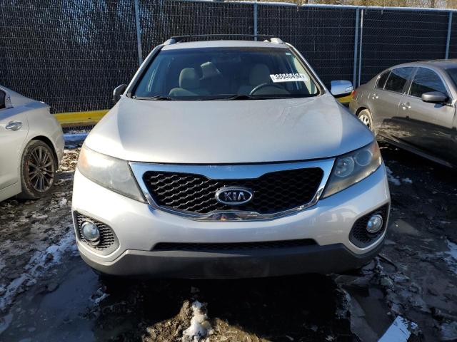 38646494-2012-kia-sorento_5