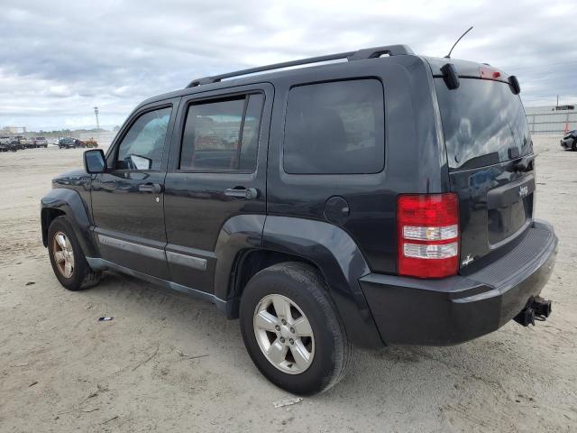 38647324-2012-jeep-liberty_2