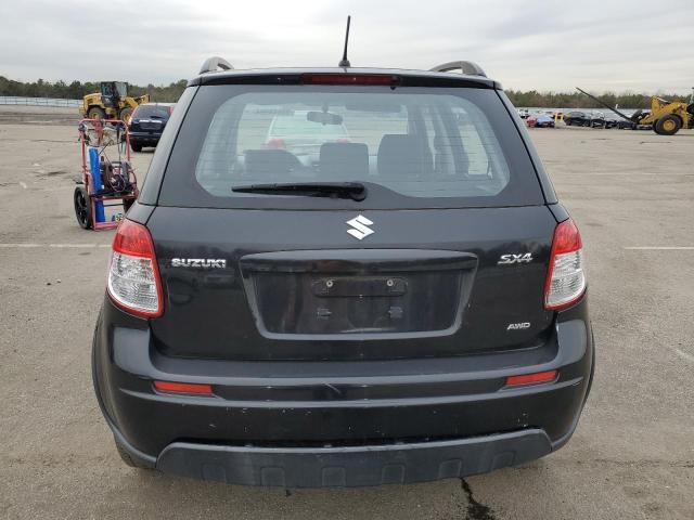 38648904-2012-suzuki-sx4_6