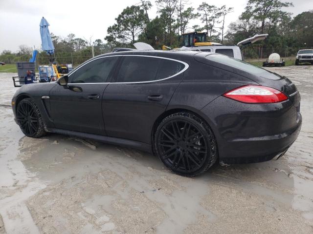 38750004-2010-porsche-panamera_2