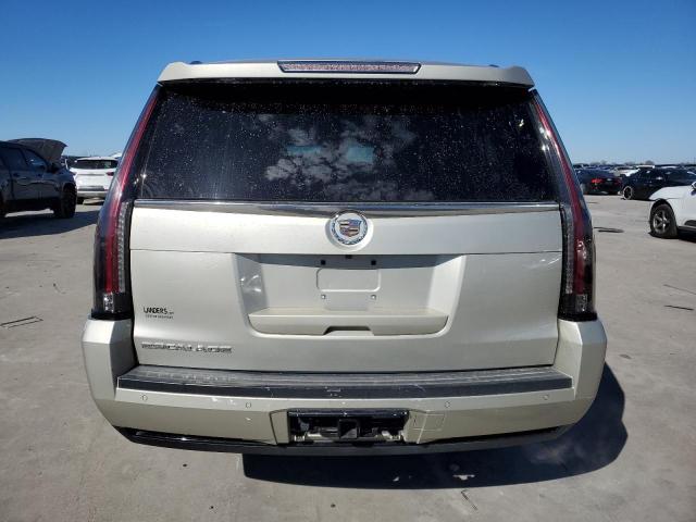 38757704-2015-cadillac-escalade_6