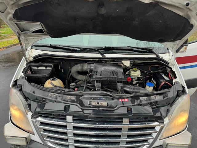 38767084-2011-freightliner-sprinter_7