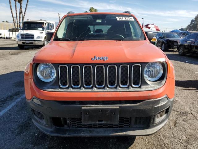 38772204-2017-jeep-renegade_5