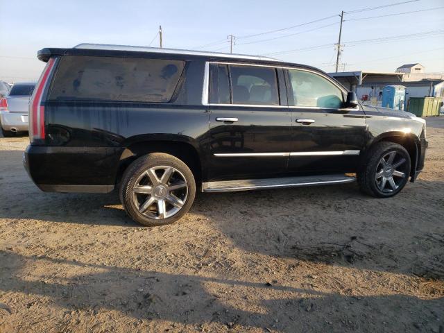 38780694-2016-cadillac-escalade_3