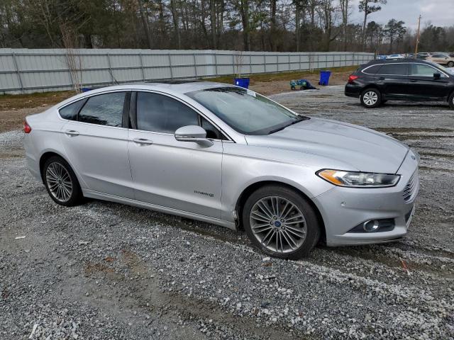 38792554-2013-ford-fusion_4